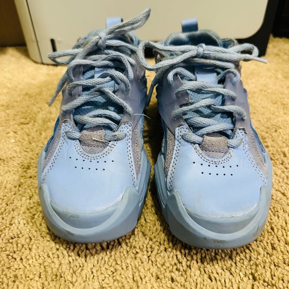 Reebok Club C Cardi V2 Blue Size 12
